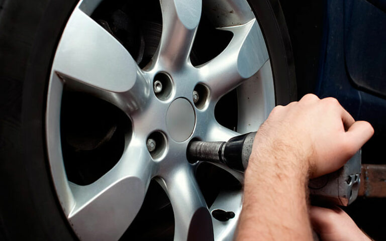 How To Change a Car Tire